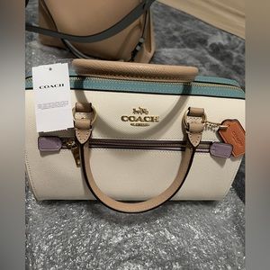 Authentic Coach New with tags! Perfect condition!